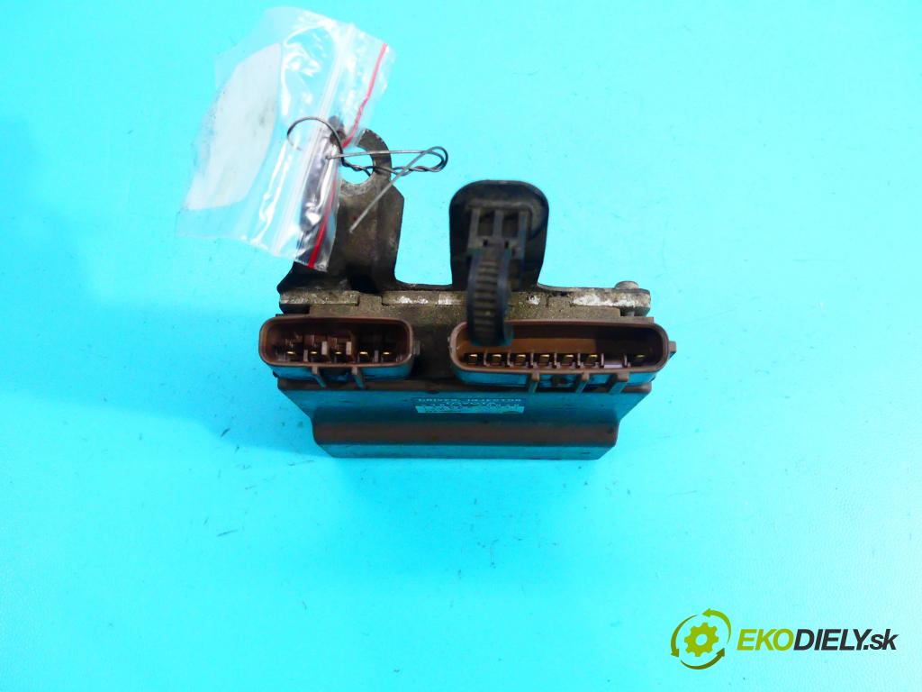 Toyota Corolla E12 2001-2009 2.0 D4D 90 HP manual 66 kW 1995 cm3 3- modul riadiaca jednotka 89871-20030 (Ostatné)