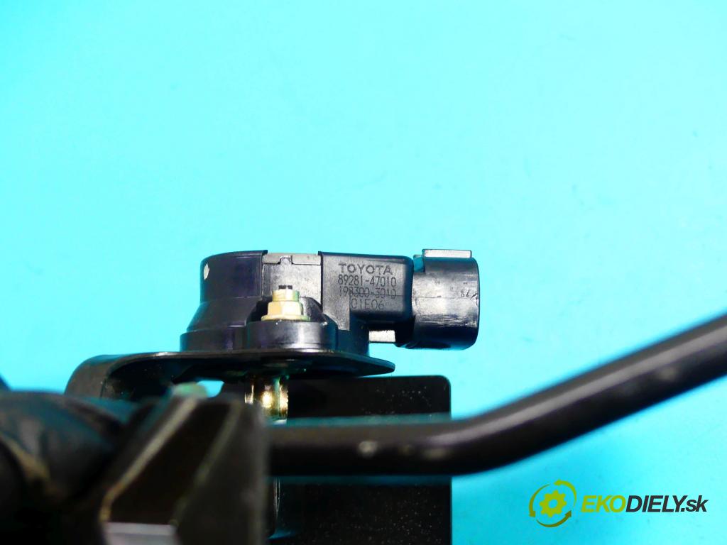 Toyota Corolla E12 2001-2009 2.0 D4D 90 HP manual 66 kW 1995 cm3 3- pedále 89281-47010 (Pedále)