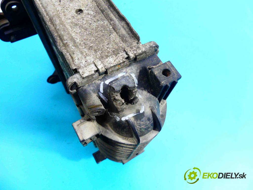 Toyota Avensis I T22 1997-2003 2.0 D4D 110 hp manual 81 kW 1995 cm3 5- Intercooler  (Chladiče nasávaného vzduchu (intercoolery))