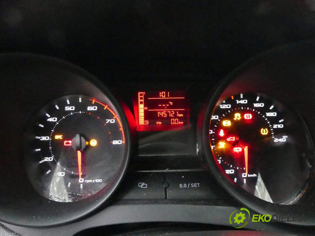 Seat Ibiza IV 6J 2008-2017 1.4 16V 86 HP manual 63 kW 1390 cm3 3- prístrojovka/ budíky 6J0920800K (Prístrojové dosky, displeje)