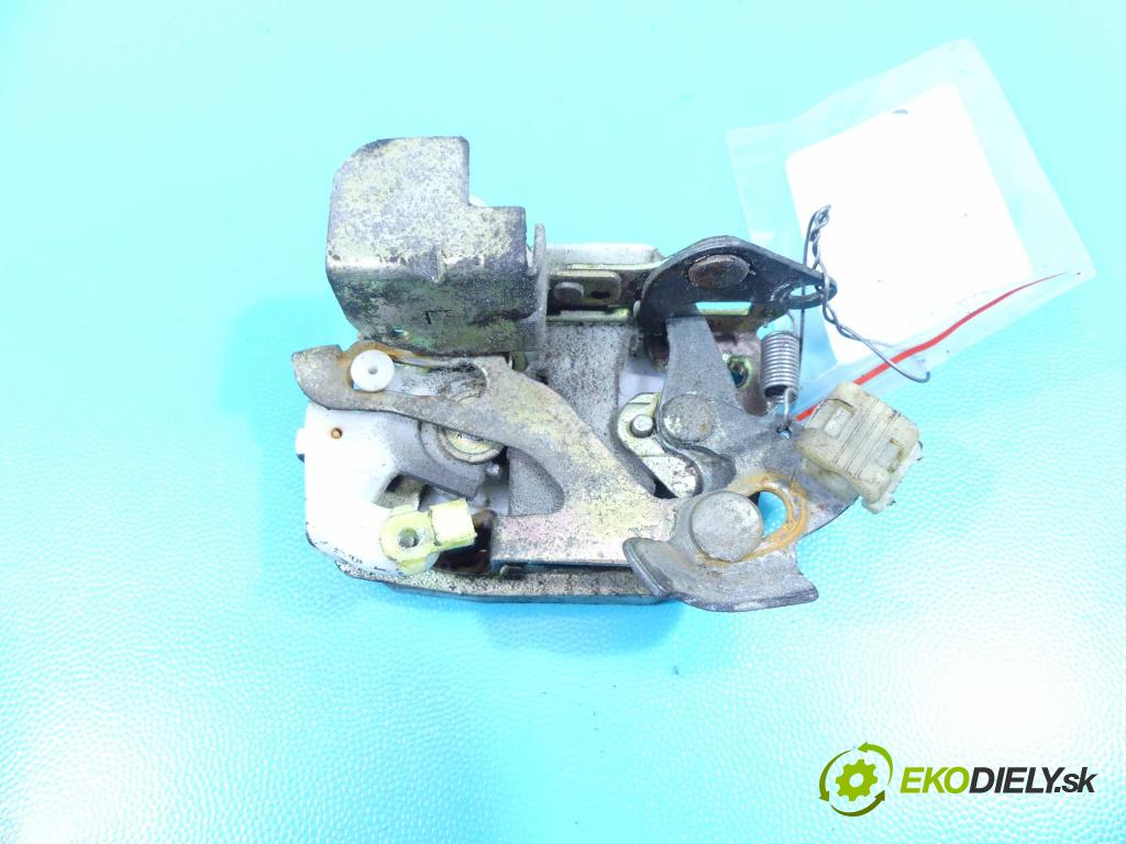 Daewoo Matiz 0.8 52 hp manual 38 kW 796 cm3 5- zámek přední levý