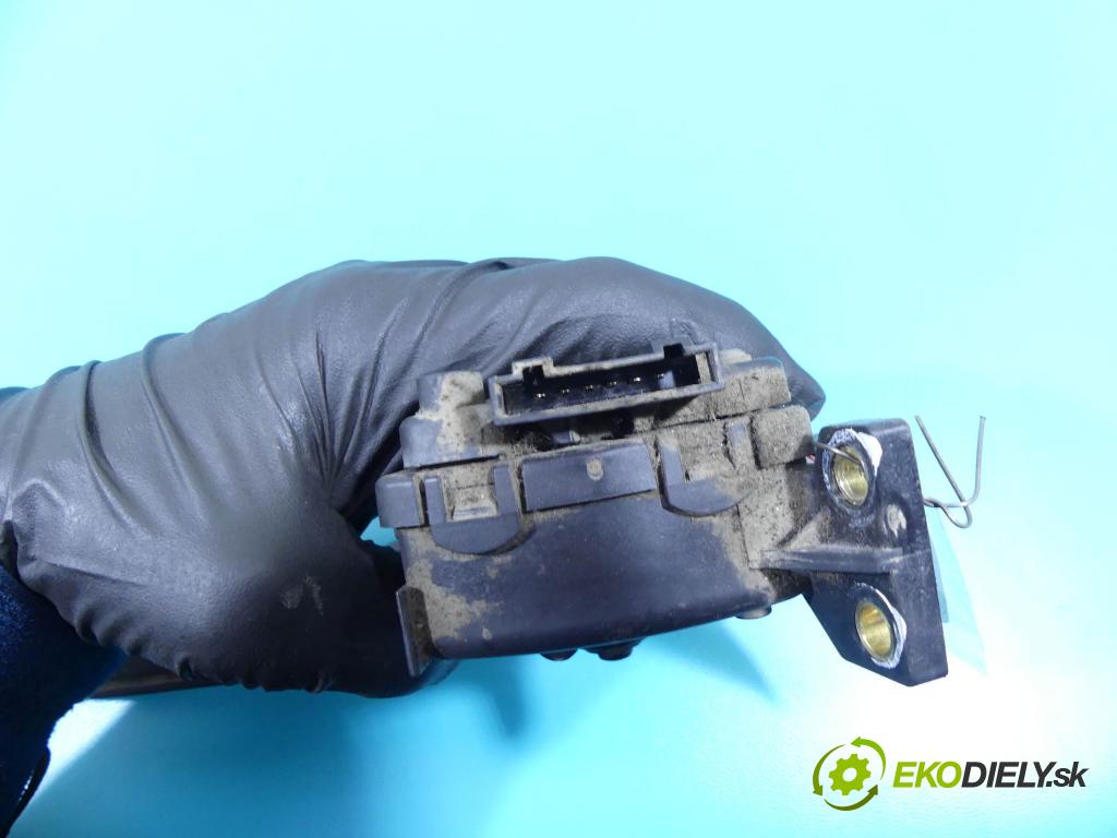 Ford Galaxy Mk1 1995-2006 1.9 tdi 110 HP manual 81 kW 1896 cm3 5- pedále 7M1721603 (Pedále)