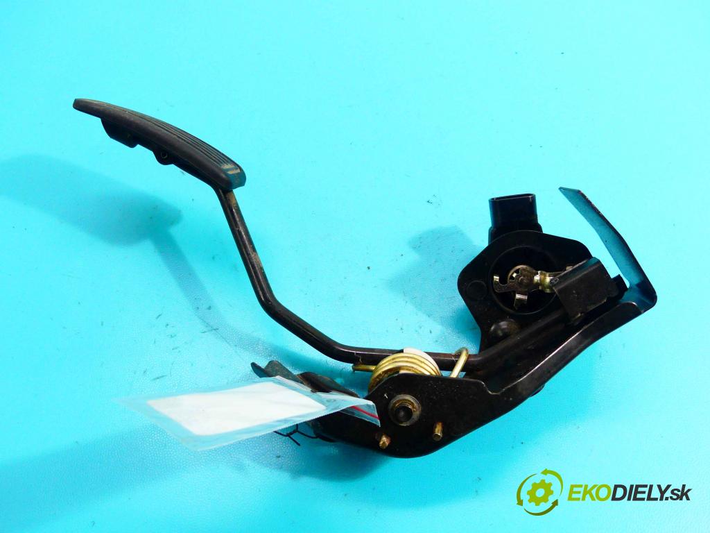 Toyota Corolla E12 2001-2009 2.0 D4D 116 HP manual 85 kW 1995 cm3 5- pedále 89281-47010 (Pedále)