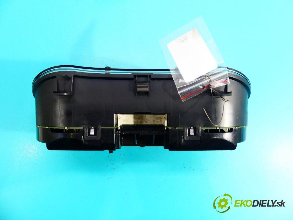 Audi A3 8L 1996-2003 1.6 SR 101 HP manual 74 kW 1595 cm3 3- prístrojovka/ budíky 8L0919860A (Prístrojové dosky, displeje)