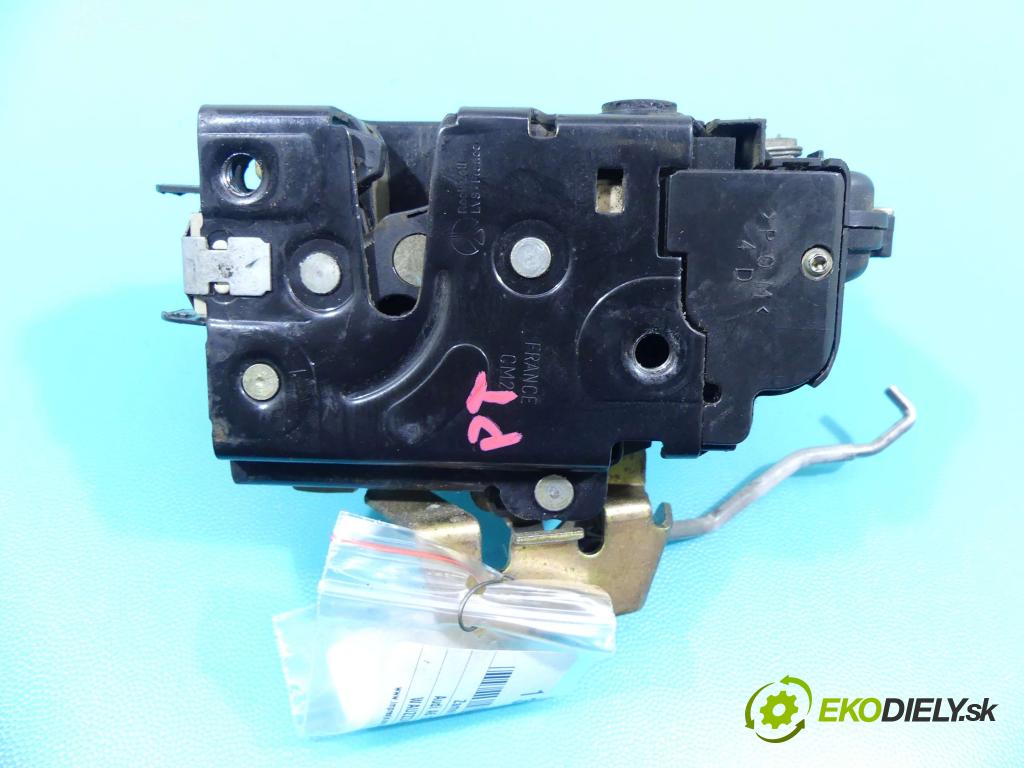 Audi A6 C5 1997-2004 2.4 V6 165 hp automatic 121 kW 2393 cm3 4- zámek zadní pravý 4B0838016B
