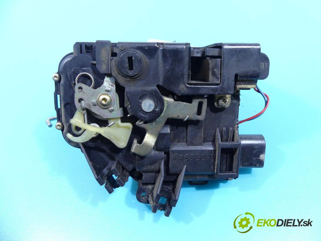 Audi A6 C5 1997-2004 2.4 V6 165 hp automatic 121 kW 2393 cm3 4- zámek zadní pravý 4B0838016B