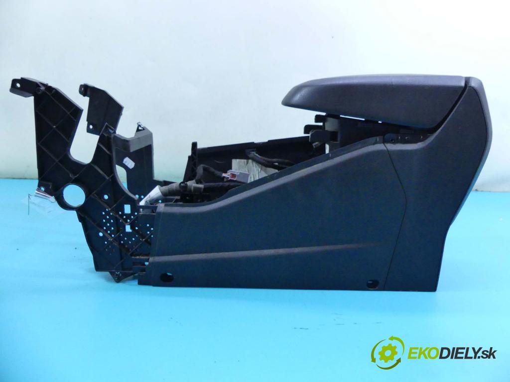 Ford Kuga II 2013-2019 2.0 tdci 150 HP manual 110 kW 1997 cm3 5- operadlo  (Lakťové opierky)