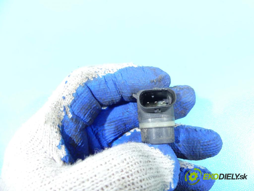 Ford Kuga Mk2 2013-2019 2.0 tdci 150 HP manual 110 kW 1997 cm3 5- snímač parkovaní: CJ5T-15C868-AA