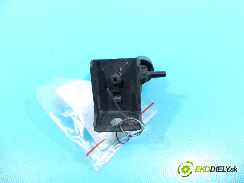 Toyota Corolla E12 2001-2009 2.0 D4D 90 HP manual 66 kW 1995 cm3 3- ventil podtlaku 90910-12232 (Ventily)