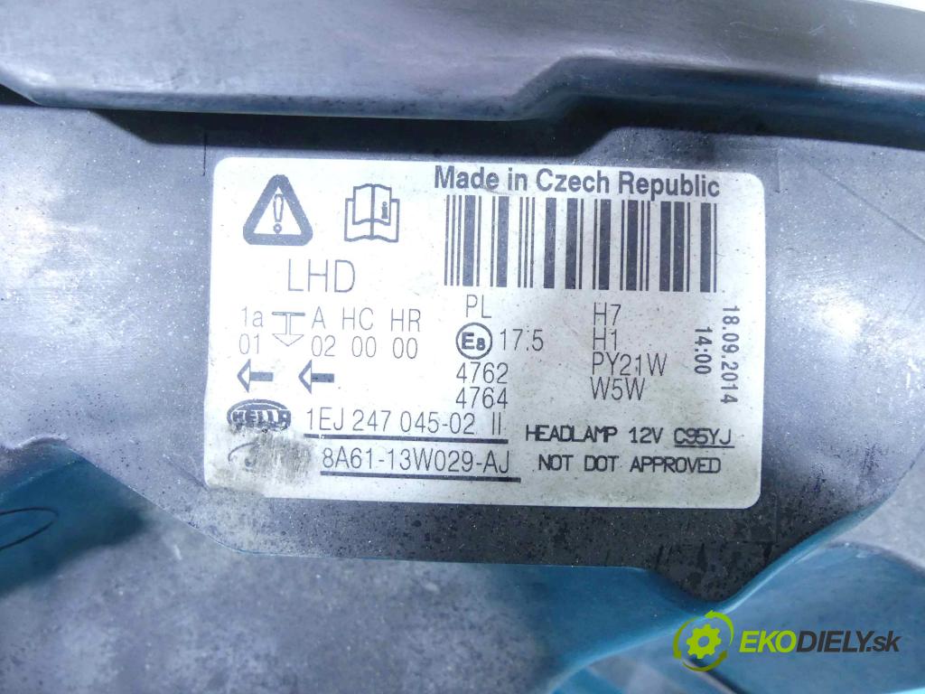 Ford Fiesta Mk7 2008-2017 1.4 tdci 70 HP manual 51,5 kW 1399 cm3 5- Reflektor: pravý 8A61-13W029-AJ (Pravé)