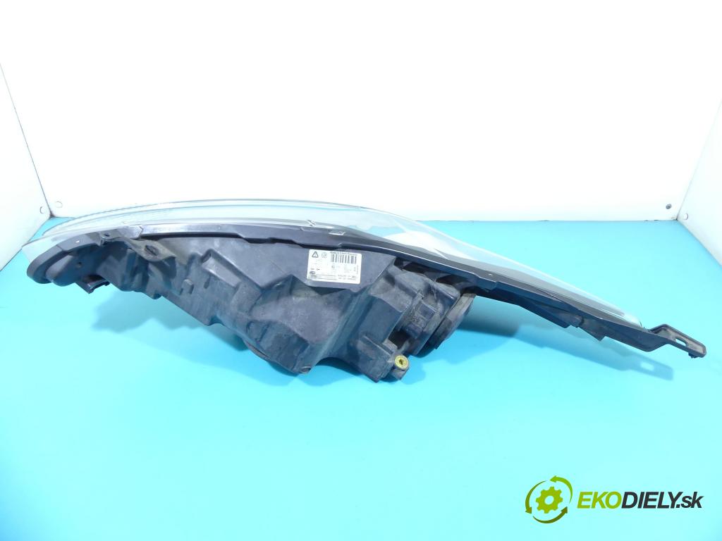 Ford Fiesta Mk7 2008-2017 1.4 tdci 70 HP manual 51,5 kW 1399 cm3 5- Reflektor: pravý 8A61-13W029-AJ (Pravé)