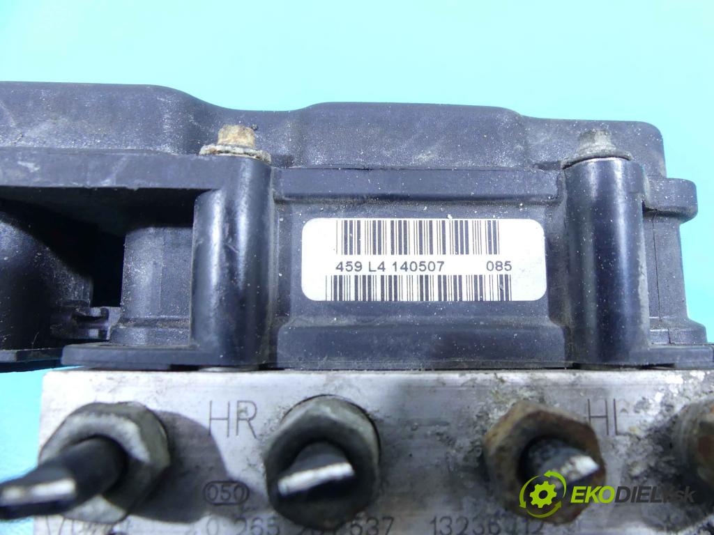 Opel Corsa D 2006-2014 1.2 16V 80 HP manual 59 kW 1229 cm3 5- čerpadlo abs 0265800422 (Pumpy ABS)