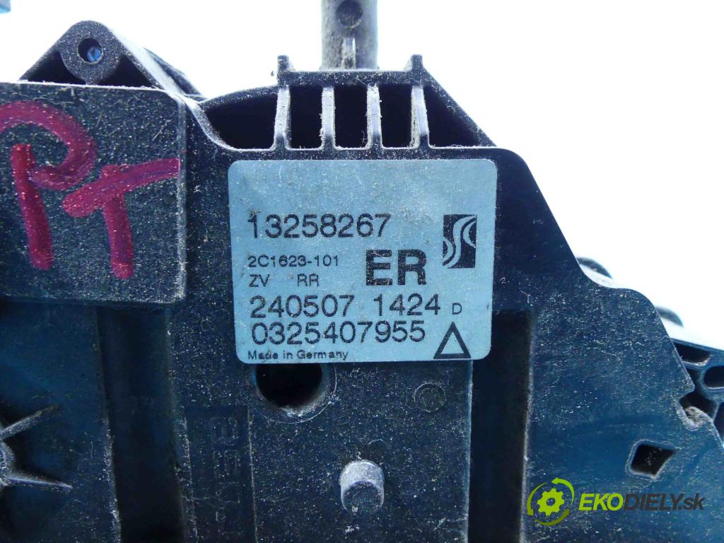 Opel Corsa D 2006-2014 1.2 16V 80 hp manual 59 kW 1229 cm3 5- zámek zadní pravý 13258267