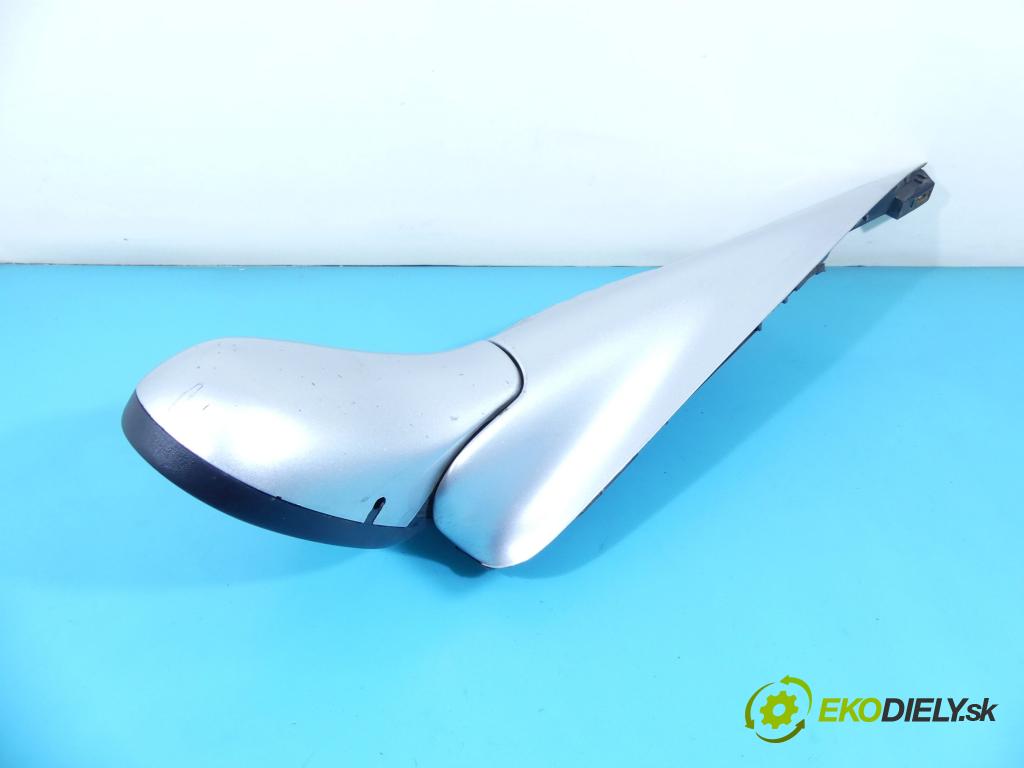 Renault Espace III 1997-2003 2.0 8V 114 hp manual 84 kW 1998 cm3 5- zpětné zrcátko pravé  (Ostatné)