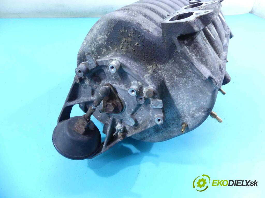 Audi A8 D2 1994-2002 3.7 V8 230 HP automatic 169 kW 3697 cm3 4- zvod nasávací AKJ (Sacie potrubia)