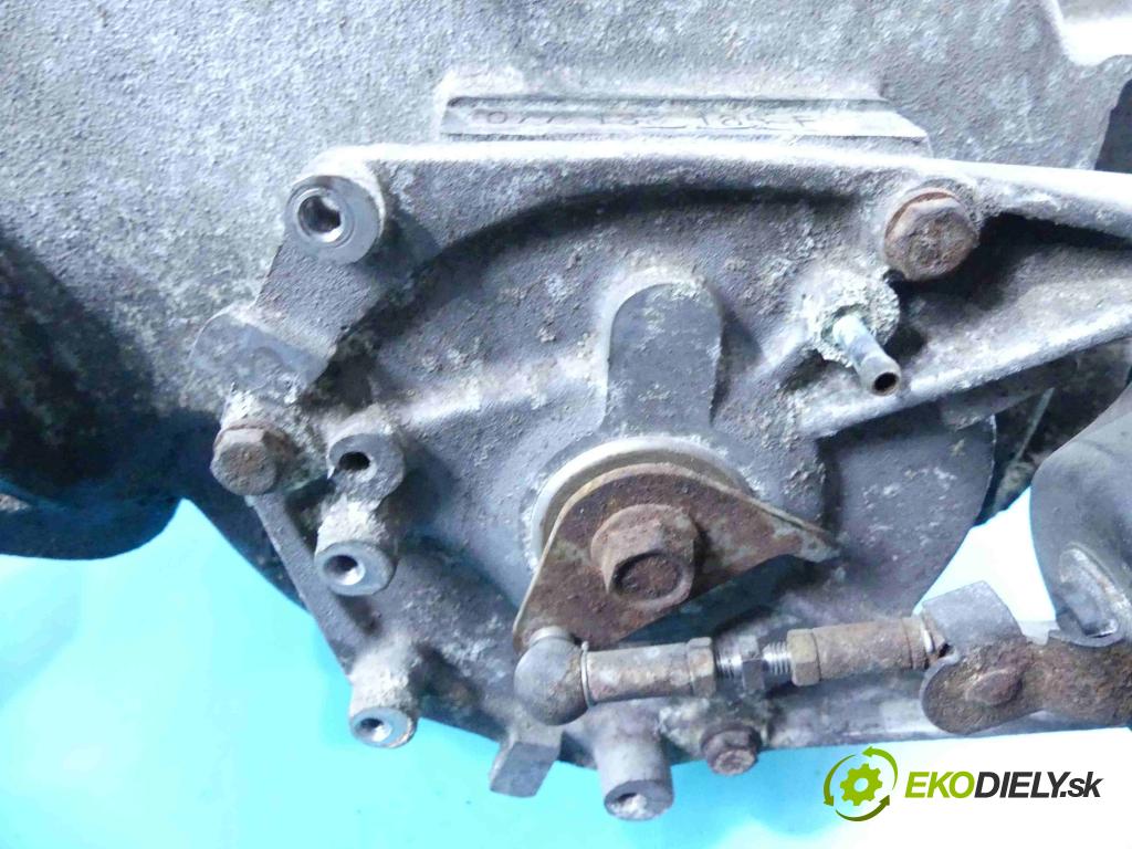 Audi A8 D2 1994-2002 3.7 V8 230 HP automatic 169 kW 3697 cm3 4- zvod nasávací AKJ (Sacie potrubia)