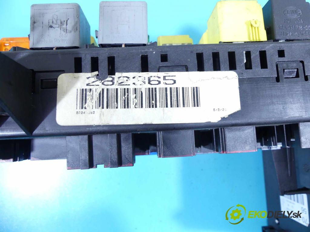 Mercedes ML W163 1997-2005 4.0 CDI 250 hp automatic 184 kW 3996 cm3 5- skříňka pojistková 1635457032 (Pojistkové skříňky)