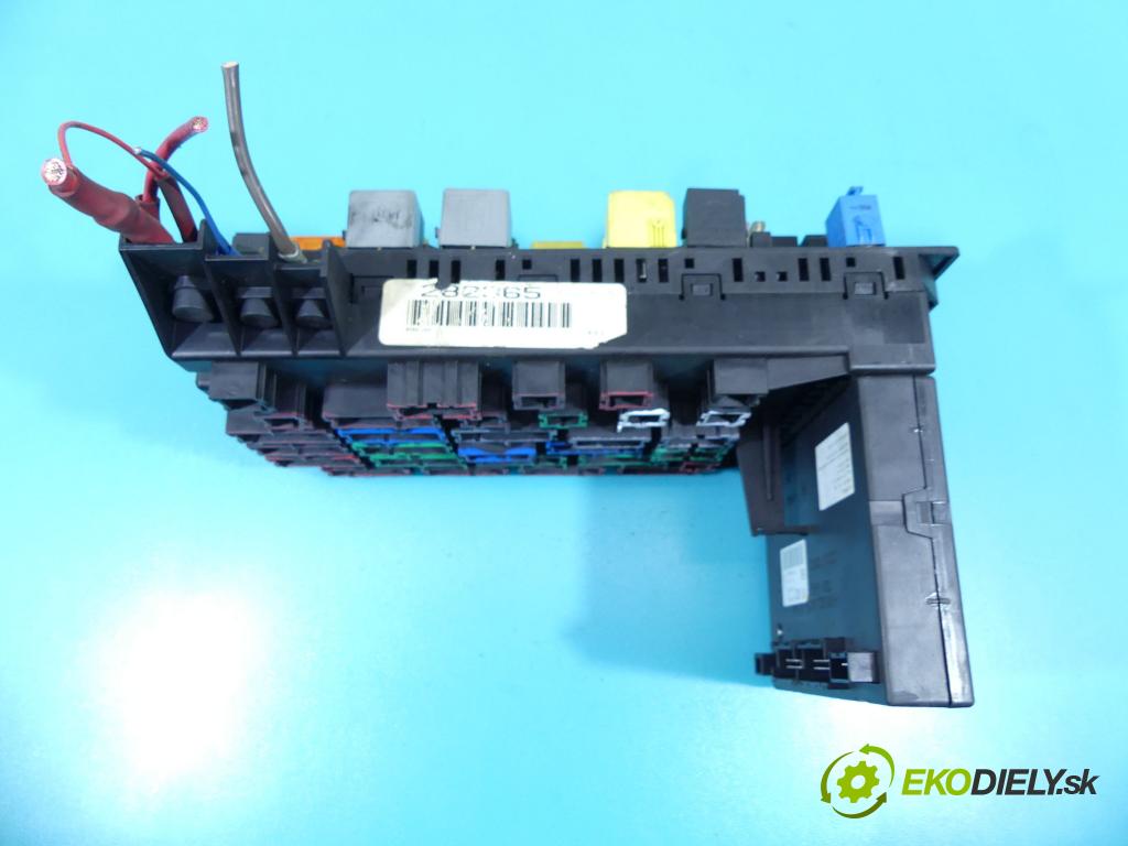 Mercedes ML W163 1997-2005 4.0 CDI 250 hp automatic 184 kW 3996 cm3 5- skříňka pojistková 1635457032 (Pojistkové skříňky)