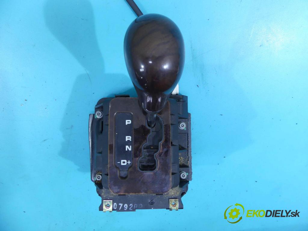 Mercedes ML W163 1997-2005 4.0 CDI 250 HP automatic 184 kW 3996 cm3 5- Páka: Změny: stupeň,rýchlosť PP170267054 (Rýchlostné páky / kulisy)