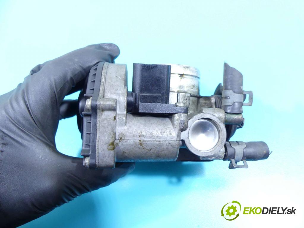 Vw Golf IV 1997-2003 2.0 8v 116 HP manual 85 kW 1984 cm3 5- klapka 06A133066E (Škrtiace klapky)