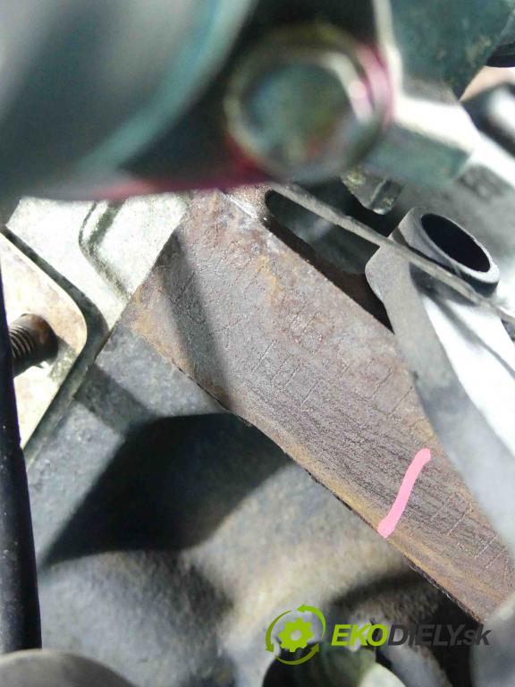 Peugeot 307 1.6 16v 109 hp manual 80 kW 1587 cm3 5- motor benzín NFU