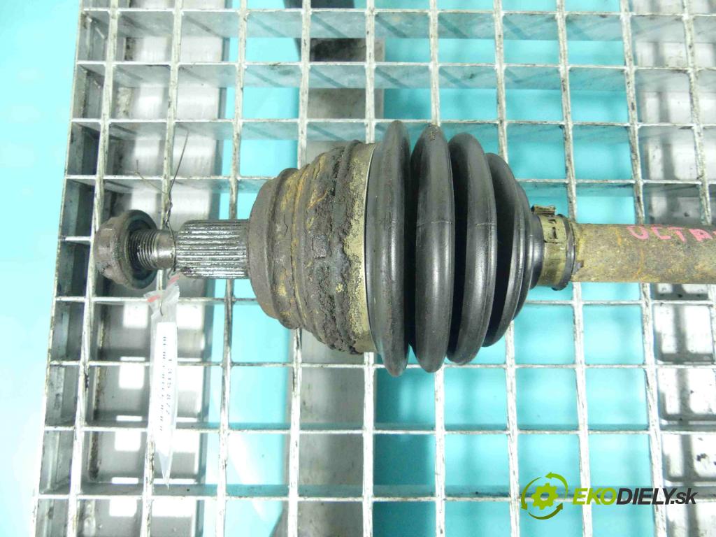 Skoda Octavia I 1996-2010 1.8 T 150 HP manual 110 kW 1781 cm3 5- poloos ľavé  (Poloosy)