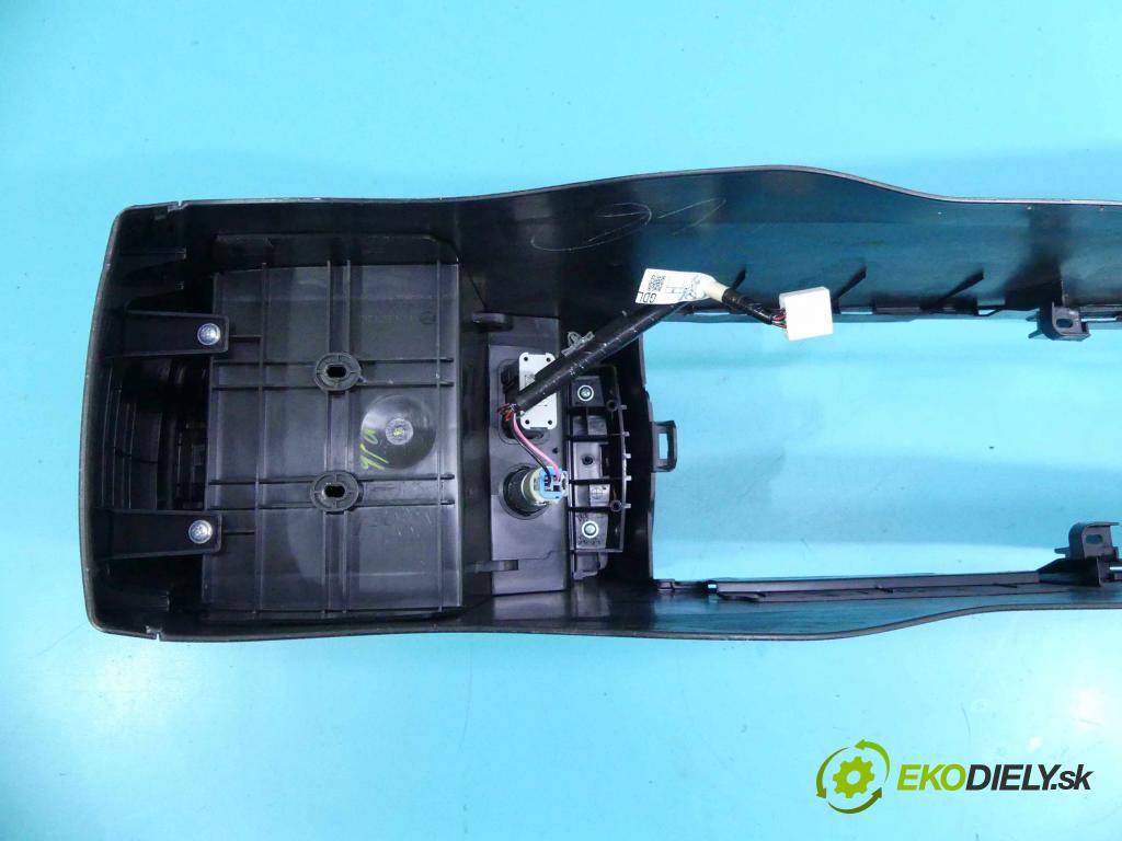 Mazda 6 II GH 2007-2012 2.0 16v 155 HP manual 114 kW 1999 cm3 5- operadlo GS1D-64441 (Lakťové opierky)