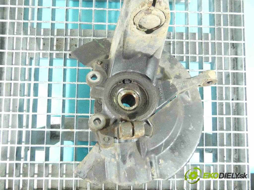 Ford Kuga Mk2 2013-2019 2.0 tdci 150 HP manual 110 kW 1997 cm3 5- náboj pravé  (Náboje)