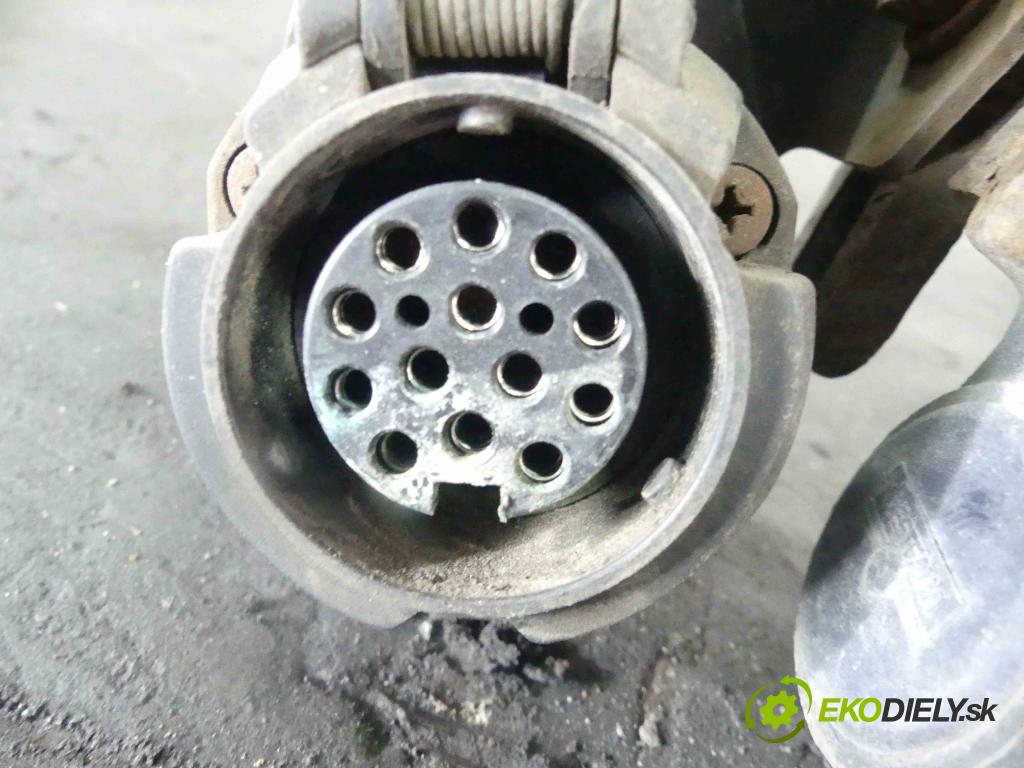 Ford Kuga II 2013-2019 2.0 tdci 150 hp manual 110 kW 1997 cm3 5- oko tažné 506738