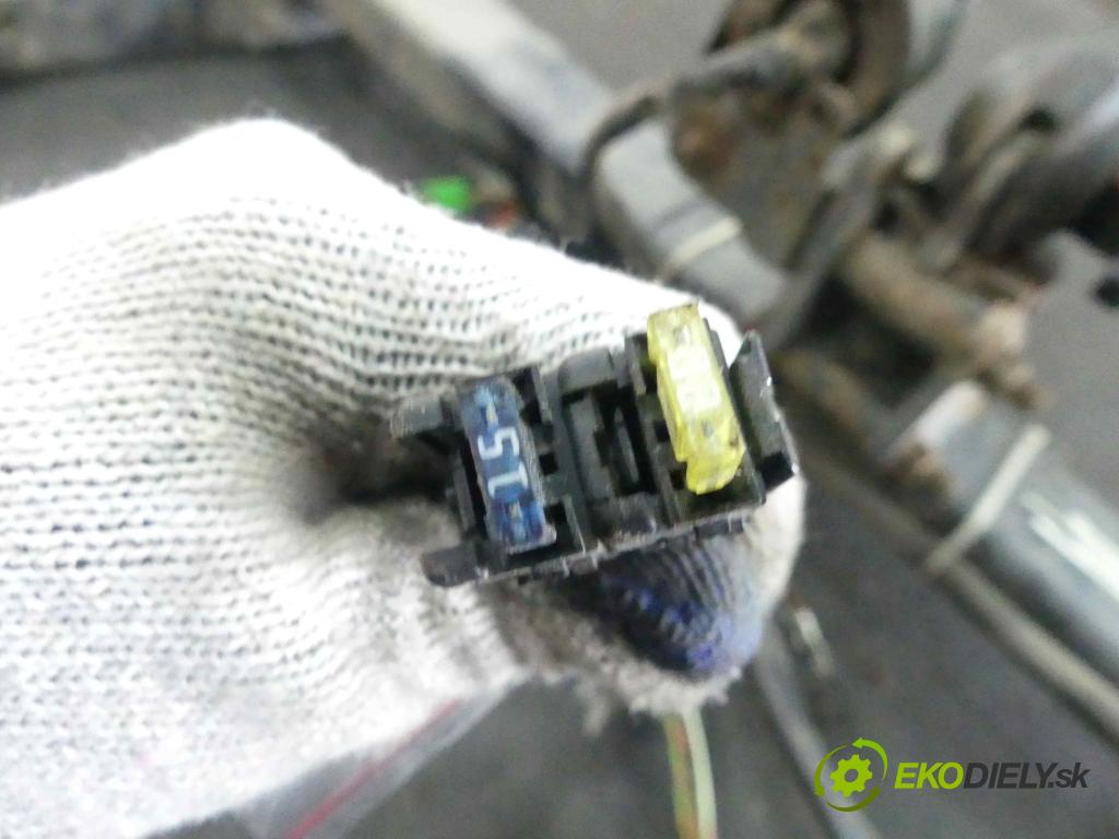 Ford Kuga II 2013-2019 2.0 tdci 150 hp manual 110 kW 1997 cm3 5- oko tažné 506738