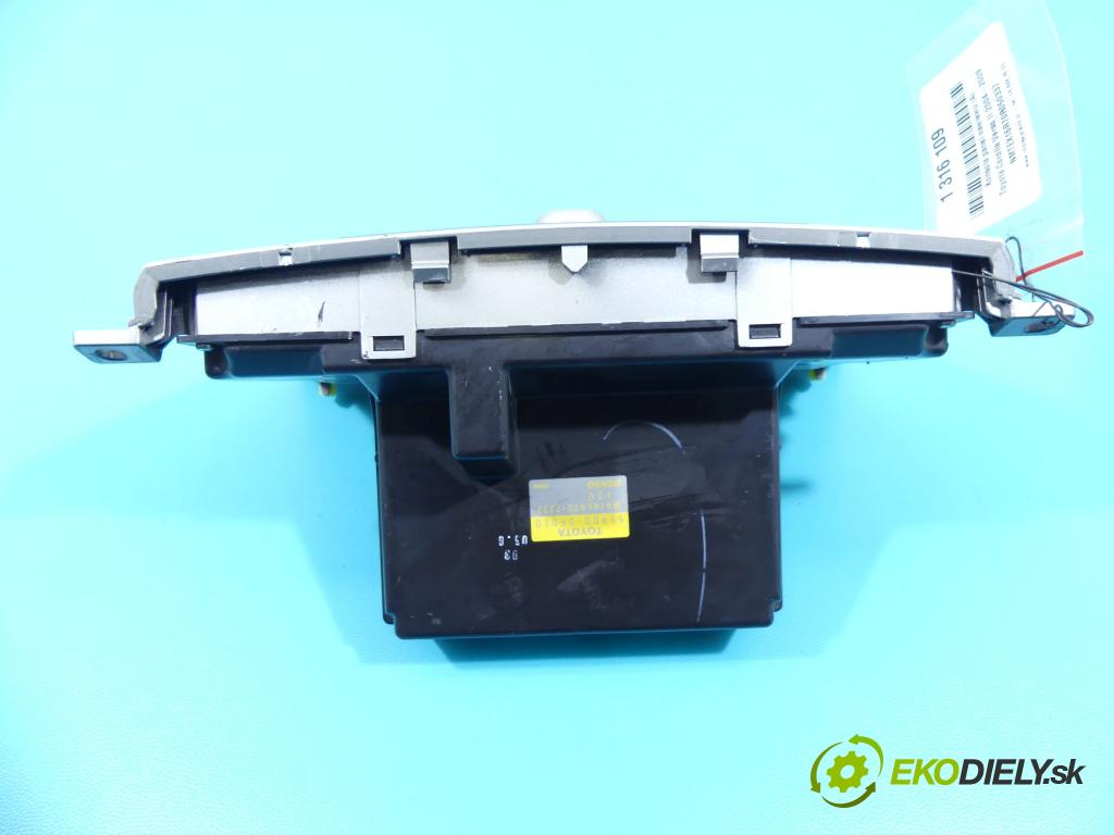 Toyota Corolla Verso II 2004-2009 2.0 D4D 116 HP manual 85 kW 1995 cm3 5- panel kúrenia 55900-0F030