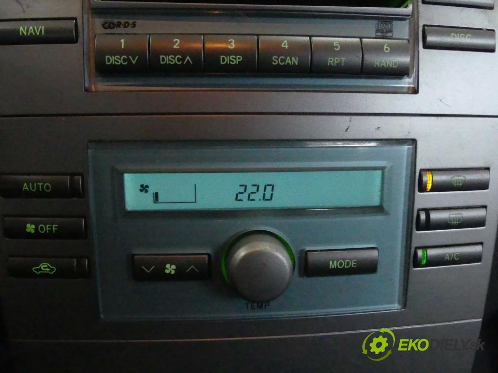 Toyota Corolla Verso II 2004-2009 2.0 D4D 116 HP manual 85 kW 1995 cm3 5- panel kúrenia 55900-0F030