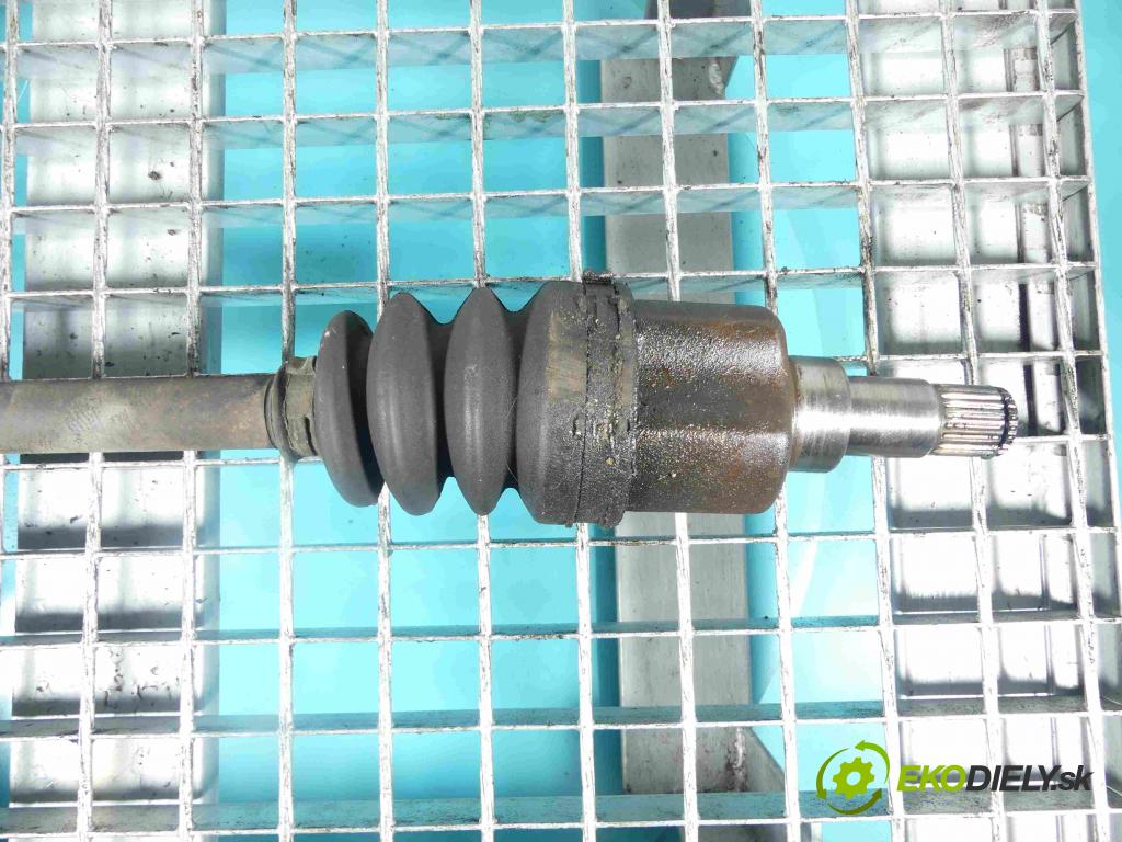 Ford Fiesta Mk7 2008-2017 1.4 tdci 70 HP manual 51,5 kW 1399 cm3 5- poloos ľavé  (Poloosy)