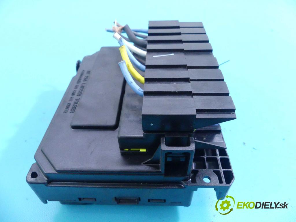 Peugeot 407 1,8.0 16v 125 HP manual 92 kW 1749 cm3 4- modul riadiaca jednotka 1189830020 (Ostatné)