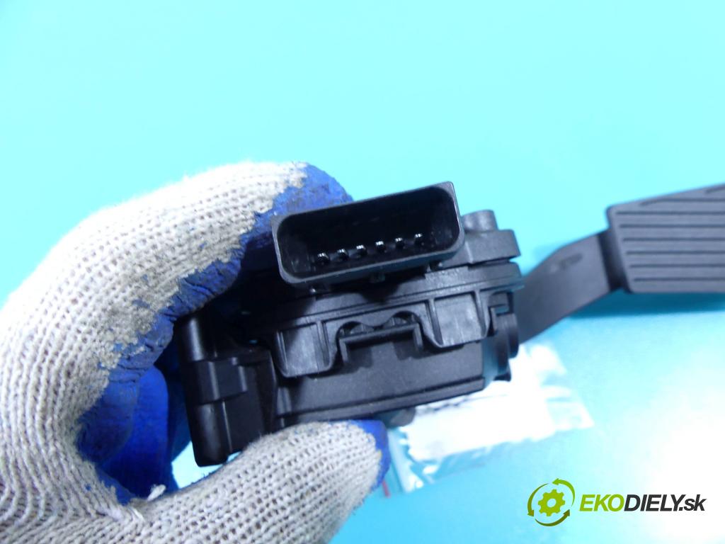 Opel Astra IV 2009-2015 1.6 16V 116 HP manual 85 kW 1598 cm3 5- pedále 13252702 (Pedále)