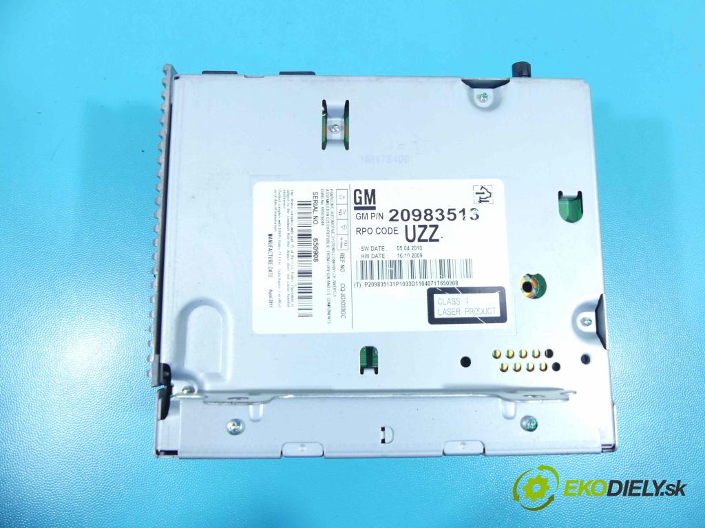 Opel Astra IV 2009-2015 1.6 16V 116 HP manual 85 kW 1598 cm3 5- Radio originál 20983513
