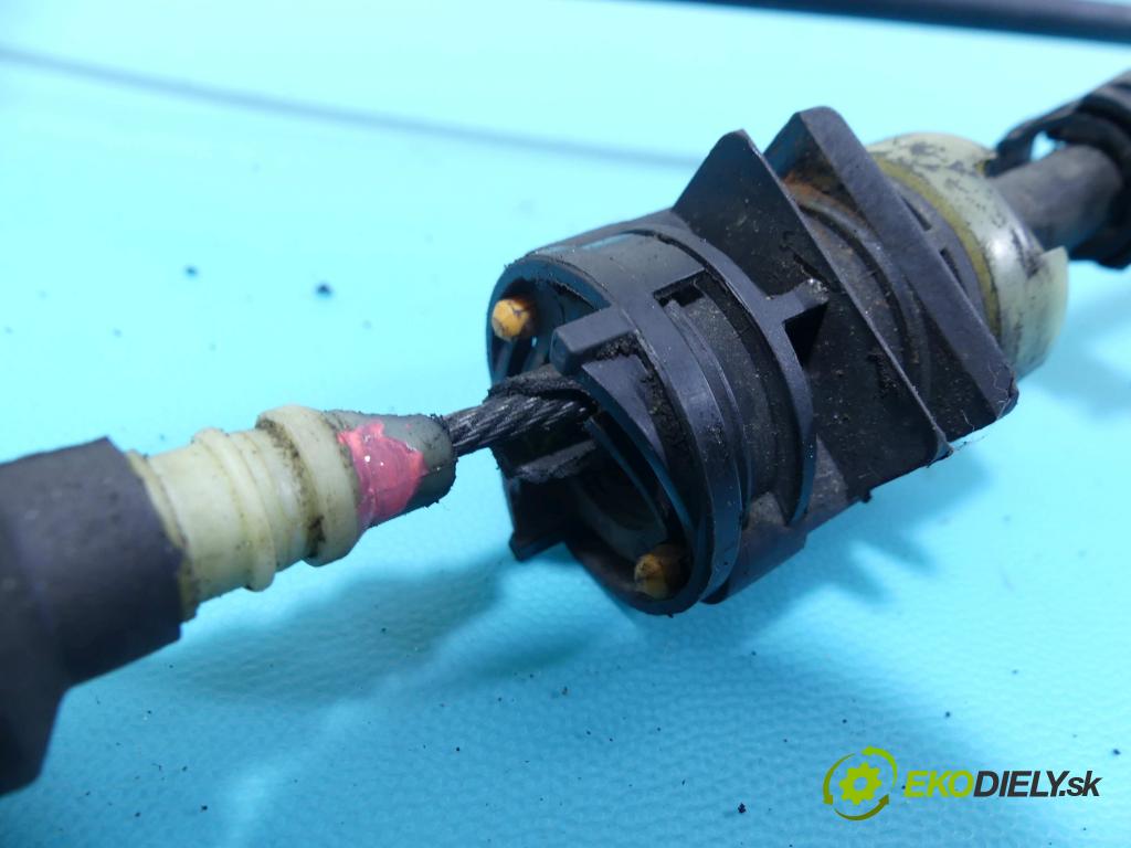 Ford Fiesta Mk6 2002-2008 1.4 tdci 68 HP manual 50 kW 1399 cm3 5- Páka: Změny: stupeň,rýchlosť 2S6R-7C453-MF (Rýchlostné páky / kulisy)