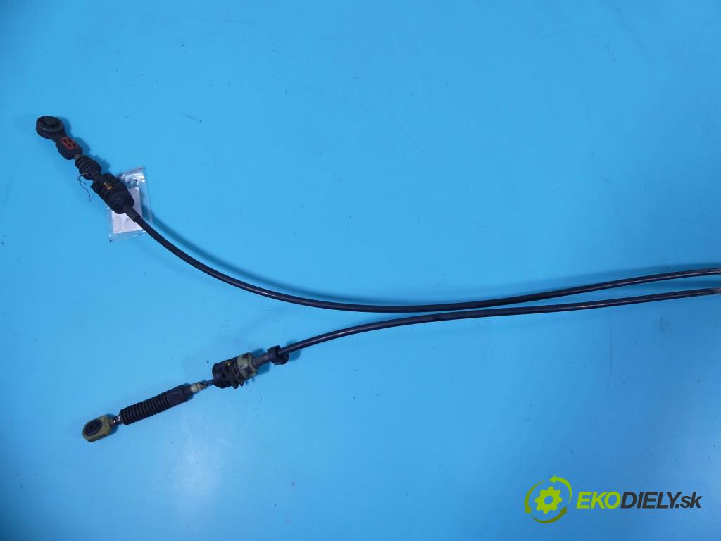 Ford Fiesta Mk6 2002-2008 1.4 tdci 68 HP manual 50 kW 1399 cm3 5- Páka: Změny: stupeň,rýchlosť 2S6R-7C453-MF (Rýchlostné páky / kulisy)