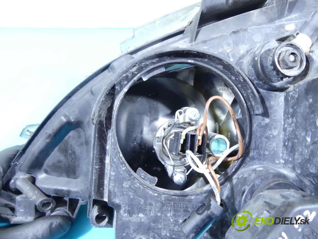 Mercedes ML W163 1997-2005 4.0 CDI 250 HP automatic 184 kW 3996 cm3 5- Reflektor: pravý  (Pravé)