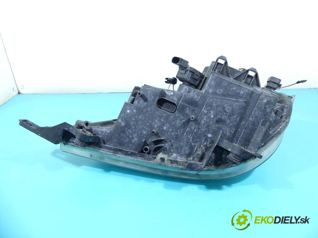 Mercedes ML W163 1997-2005 4.0 CDI 250 HP automatic 184 kW 3996 cm3 5- Reflektor: pravý  (Pravé)