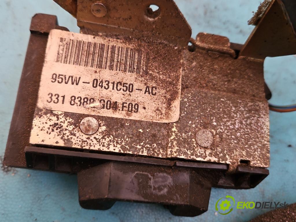 Ford Galaxy Mk1 1995-2006 2.0 116 hp manual 85 kW 1998 cm3 5- zámek kufrových dveří zadní