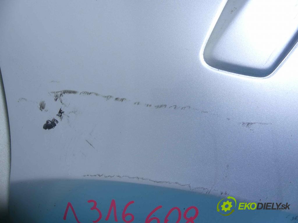 Hyundai I30 I 2007-2012 1.4 16v 109 hp manual 80,2 kW 1396 cm3 5- nárazník zadní