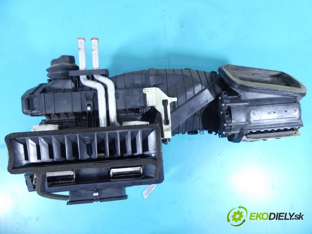 Audi A4 B8 2007-2015 2.0 TDI 143 hp automatic 105 kW 1968 cm3 4- radiátor 8K1820005AG (Radiátory topení)