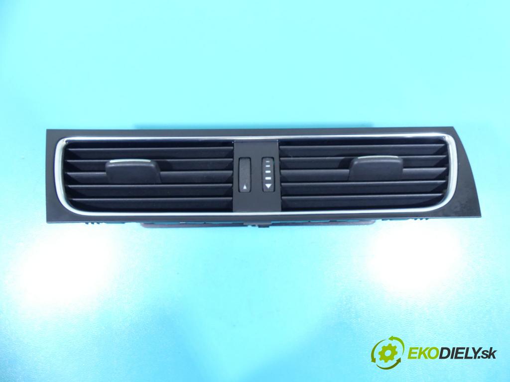 Audi A4 B8 2007-2015 2.0 TDI 143 HP automatic 105 kW 1968 cm3 4- Mřížka: kúrenia stredová 8T1820951B (Mriežky kúrenia (fukáre))