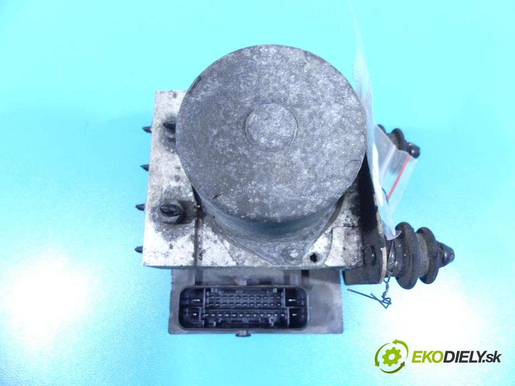 Audi A4 B8 2007-2015 2.0 TDI 143 HP automatic 105 kW 1968 cm3 4- čerpadlo abs 8K0907379AE (Pumpy ABS)