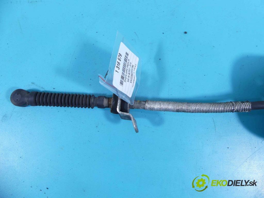 Audi A4 B8 2007-2015 2.0 TDI 143 HP automatic 105 kW 1968 cm3 4- Páka: Změny: stupeň,rýchlosť 8K1713041H (Rýchlostné páky / kulisy)