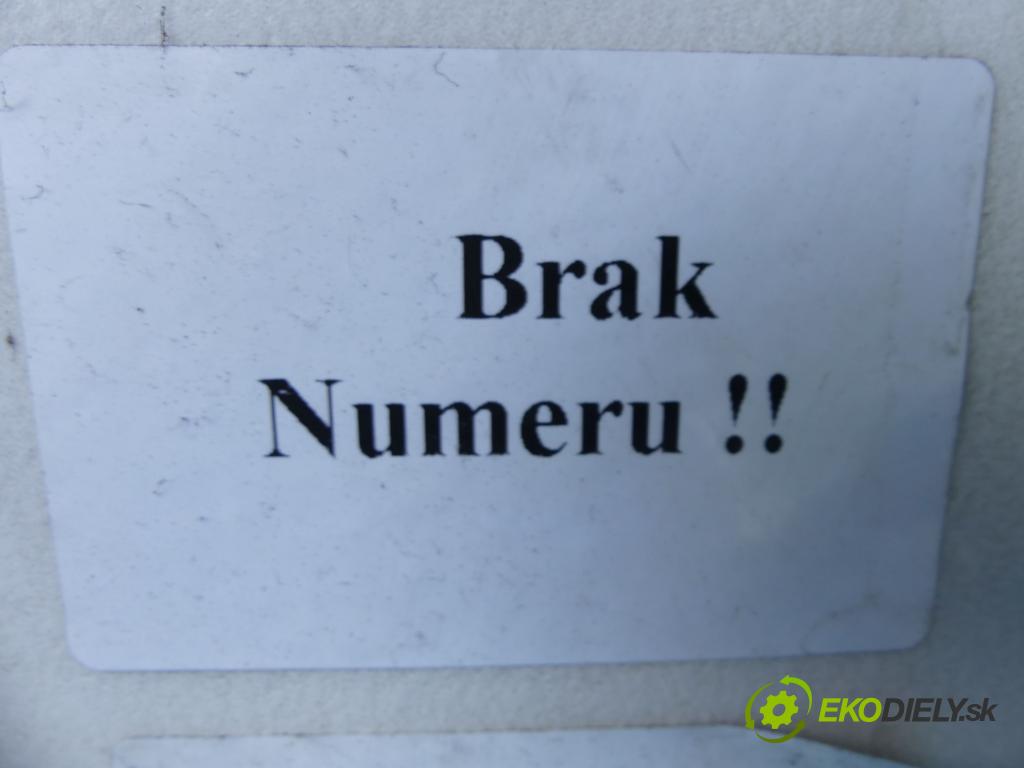 Audi A4 B8 2007-2015 2.0 TDI 143 HP automatic 105 kW 1968 cm3 4- kryt motora dolní:
