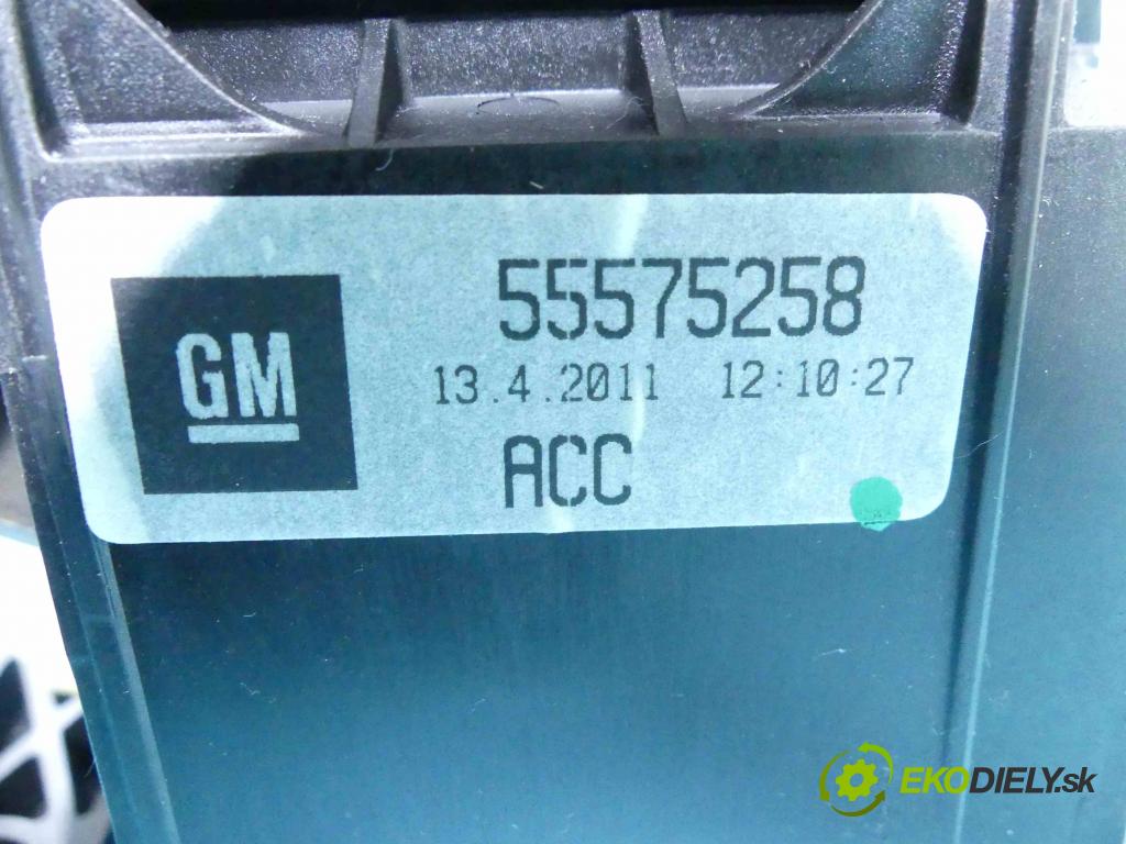 Opel Astra IV 2009-2015 1.6 16V 116 HP manual 85 kW 1598 cm3 5- Páka: Změny: stupeň,rýchlosť 55563704 (Rýchlostné páky / kulisy)