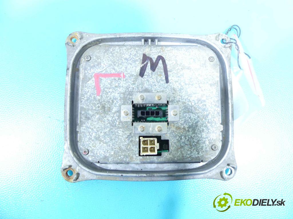 Bmw X5 E70 2006-2013 3.0d 235 HP automatic 173 kW 2993 cm3 5- střídač: xenon 1307329153 (Riadiace jednotky xenónu)