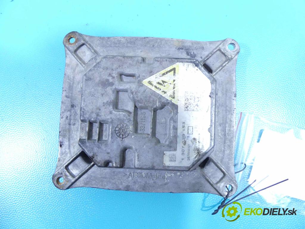 Bmw X5 E70 2006-2013 3.0d 235 HP automatic 173 kW 2993 cm3 5- střídač: xenon 1307329153 (Riadiace jednotky xenónu)